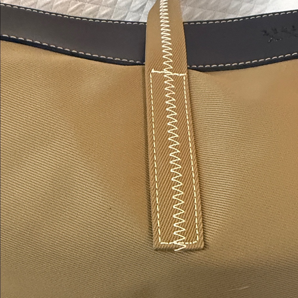 LIKE NEW ✨ MAXX NEW YORK Vintage Nylon Tote - Camel & Black Leather - Picture 12 of 13